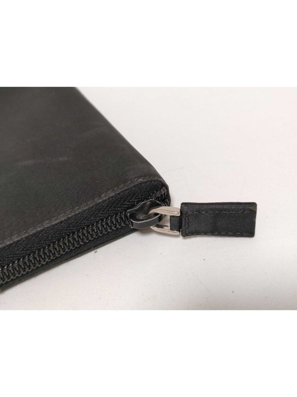 Prada Wallet Triangle Logo Black Nylon Silver - Picture 6 of 10